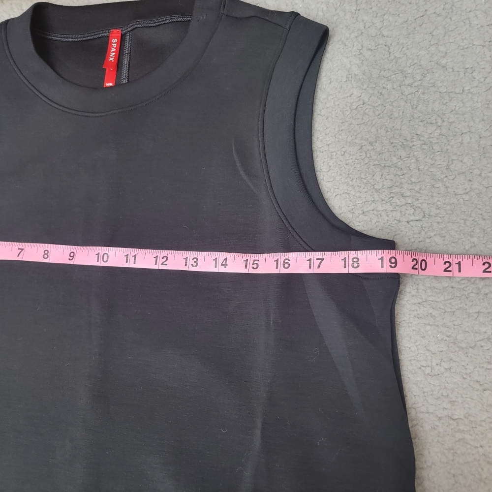Spanx Air Essentials Tunic Tank Top Blouse  Very Black Women's Size M. Pre-owned - Picture 8 of 11